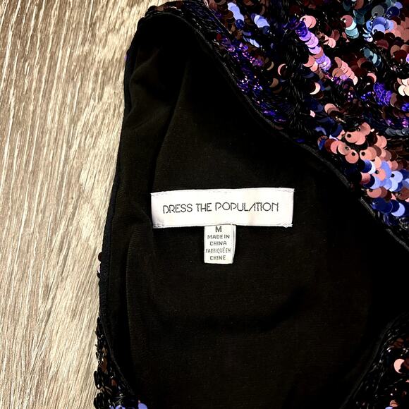 EUC Dress the Population Lola Sequin Mini Dress Sz M Long Sleeve Scoop Back NYE - Picture 13 of 16